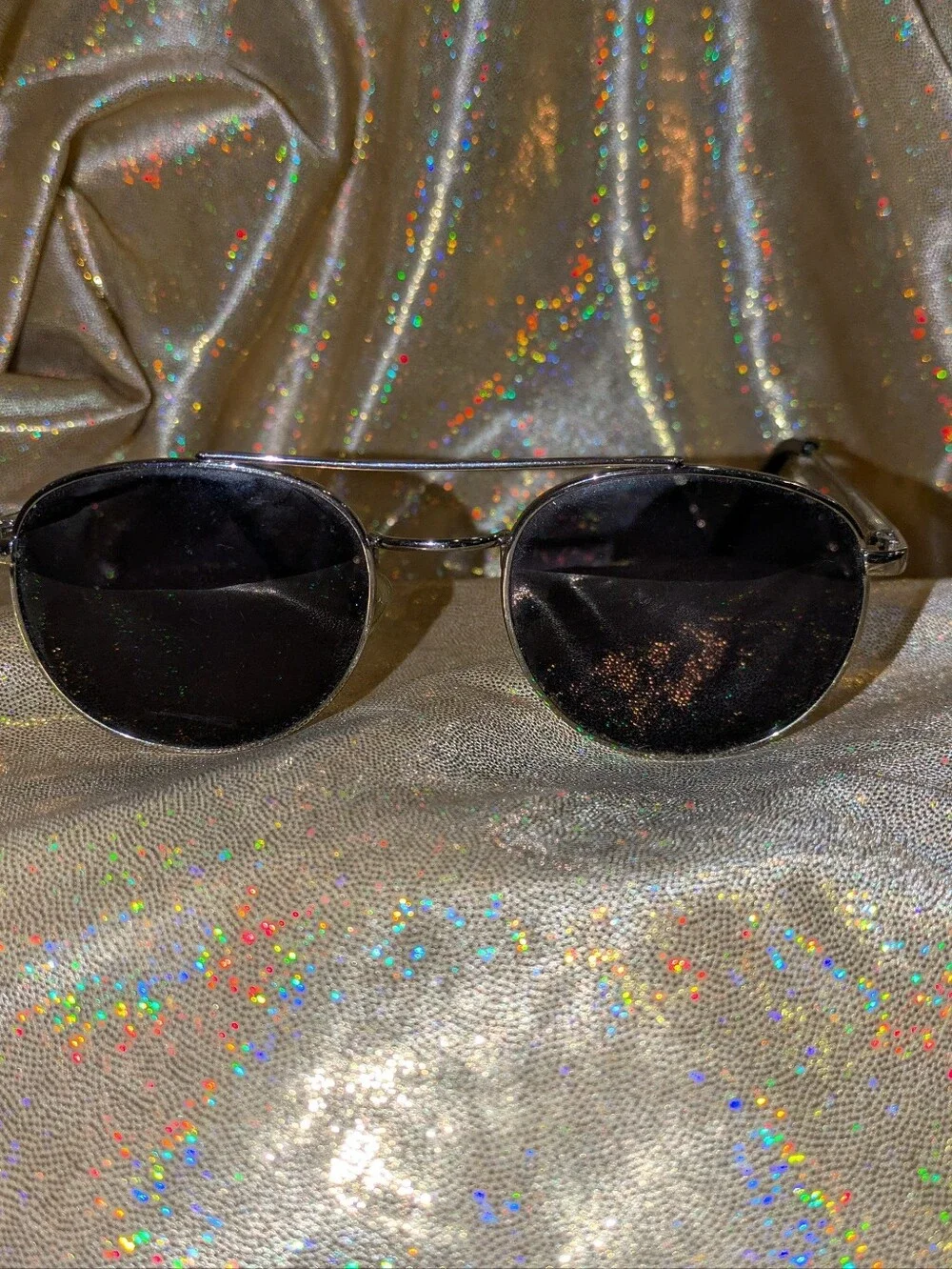 Tommy Hilfiger Aviator Style Sunglasses
